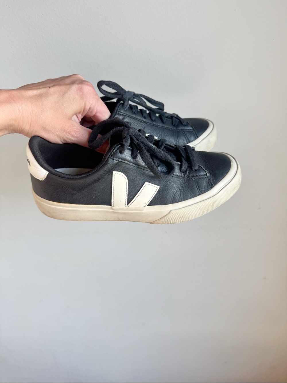 Veja tennis shoes